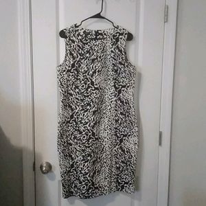 Talbots sheath black and white dress, 12p
